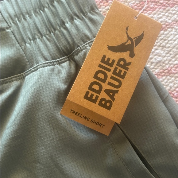 Eddie Bower treeline short, new newer worn. - Picture 3 of 6